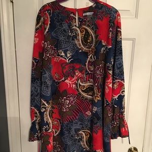 Nygard multicolored tunic top